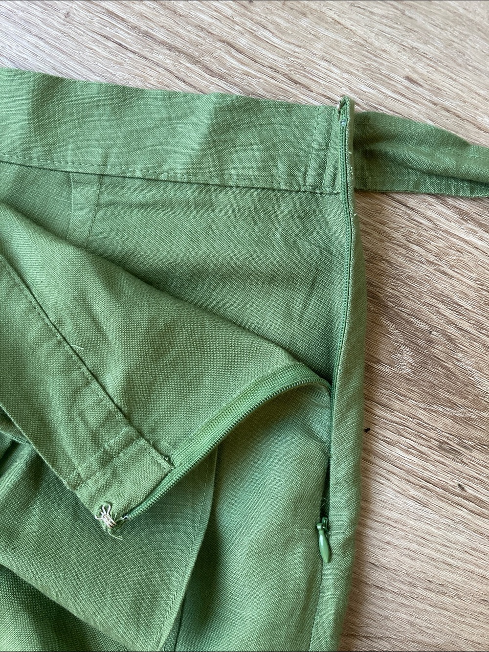 Ann Taylor Factory Olive Green Ruffle Tie-Waist Midi Skirt - Picture 3 of 6